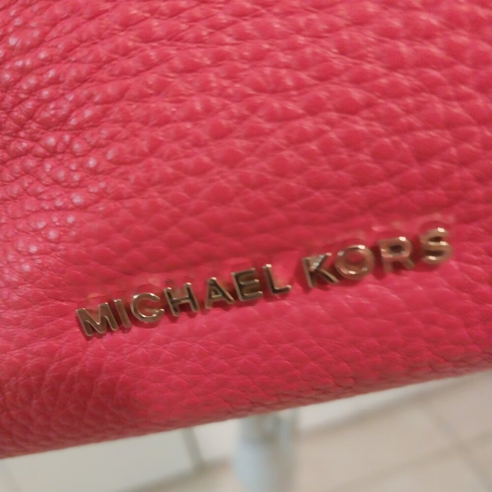 3468 Michael Kors Shoulder bag, 11.5" X 9" X 4". - Picture 13 of 13